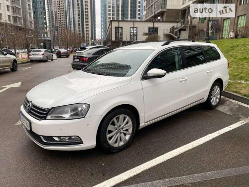 Volkswagen Passat 2011