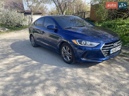 Hyundai Elantra 2016