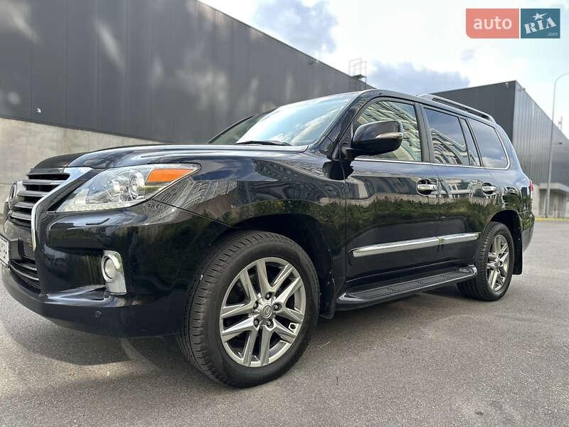 Lexus LX 2012
