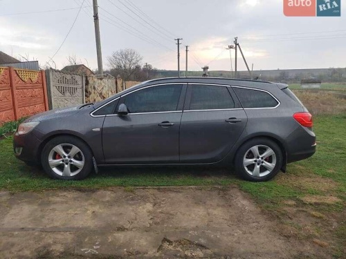 Opel Astra 2011