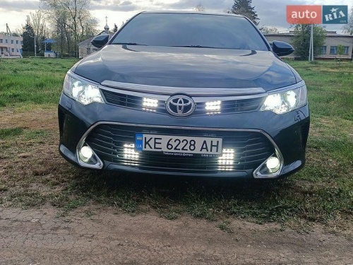 Toyota Camry 2017