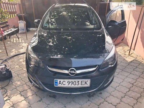 Opel Astra 2013
