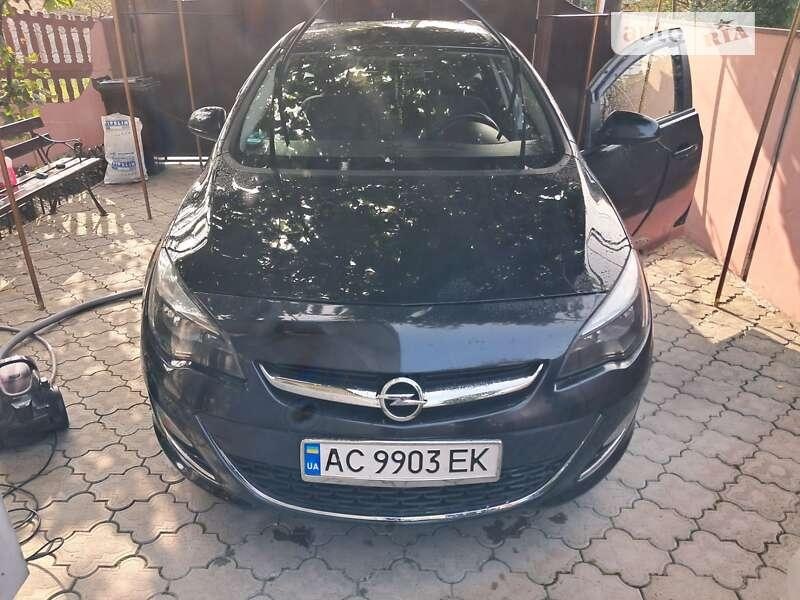Opel Astra 2013