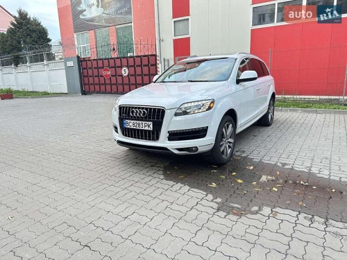 Audi Q7 2013