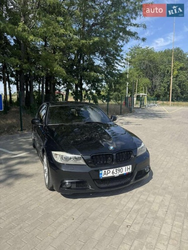 BMW 3 Series 2010