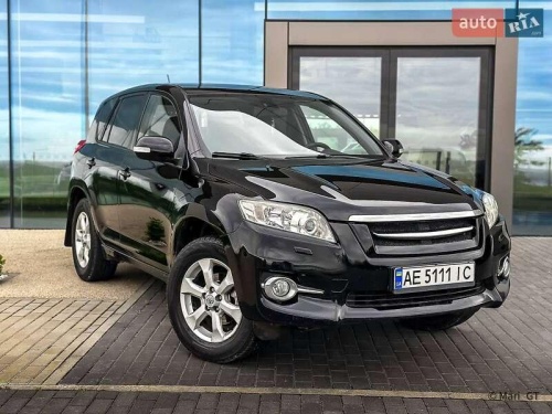Toyota RAV4 2011
