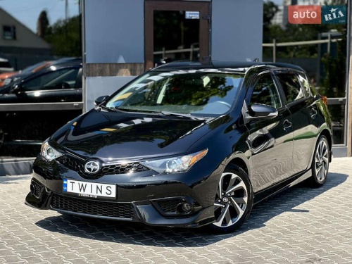 Scion iM 2015