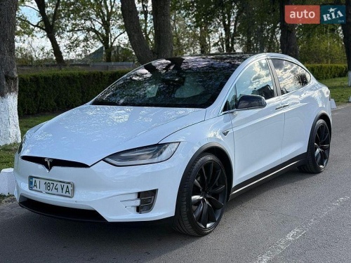 Tesla Model X 2016