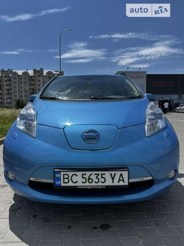 Nissan Leaf 2012