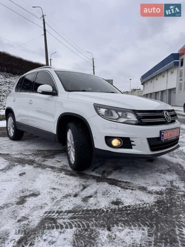 Volkswagen Tiguan 2015