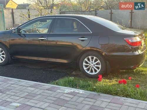 Toyota Camry 2015