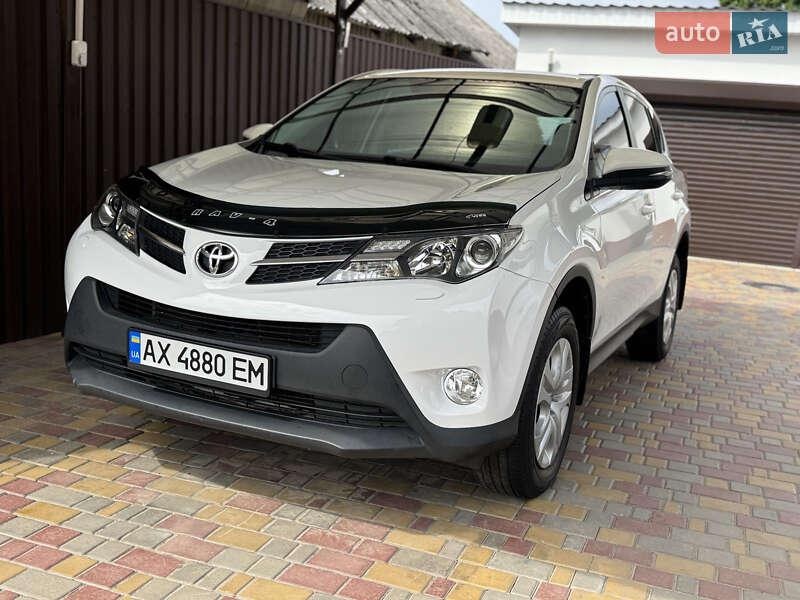 Toyota RAV4 2013