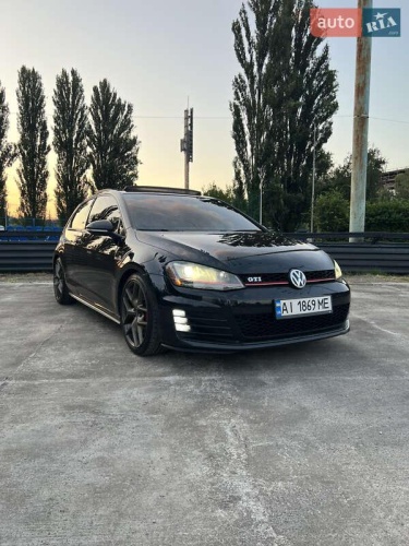 Volkswagen Golf GTI 2014