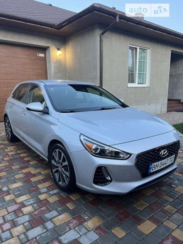 Hyundai Elantra 2017