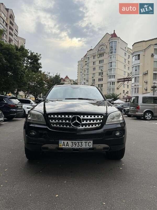 Mercedes-Benz M-Class 2007