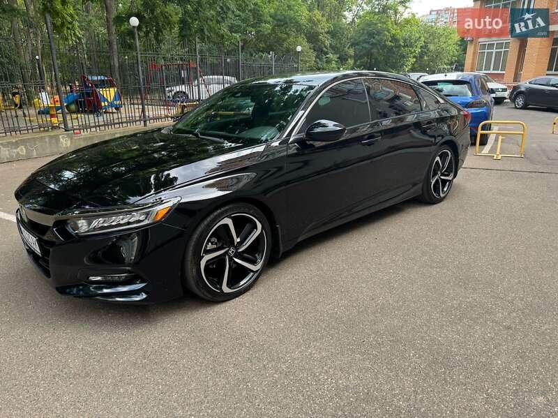 Honda Accord 2019