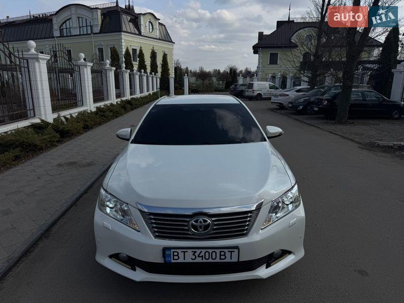 Toyota Camry 2012