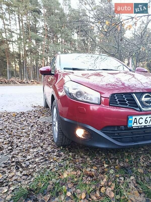 Nissan Qashqai+2 2012