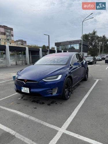 Tesla Model X 2016