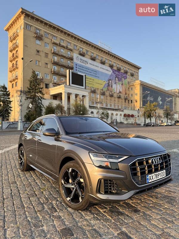 Audi Q8 2019