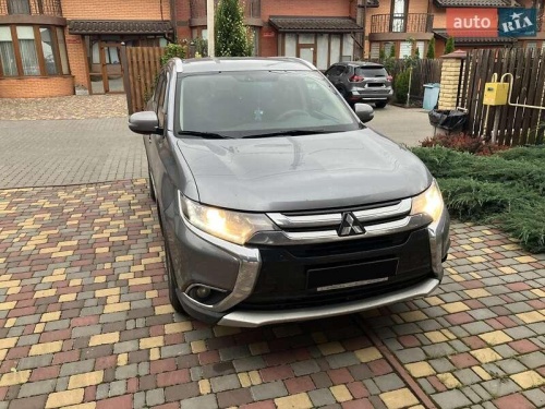 Mitsubishi Outlander 2017