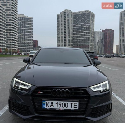 Audi A4 2017