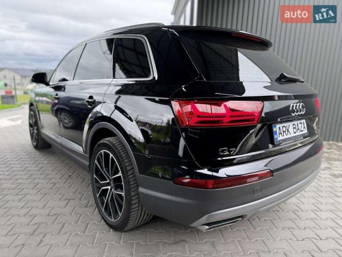 Audi Q7 2015