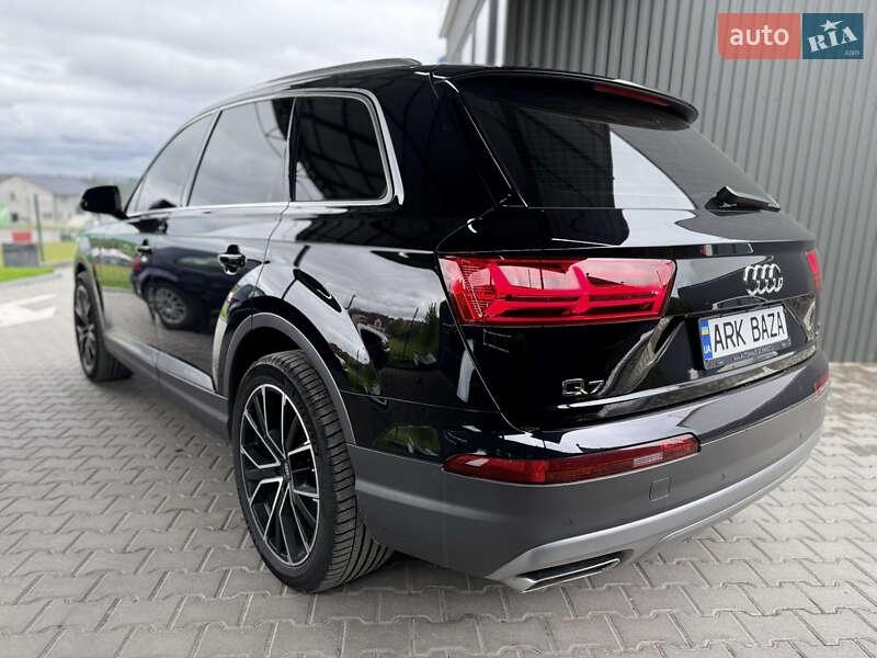Audi Q7 2015
