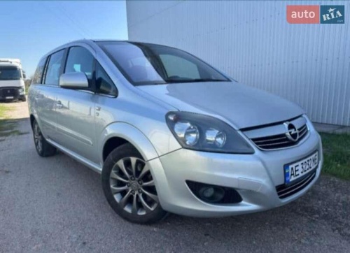 Opel Zafira 2010