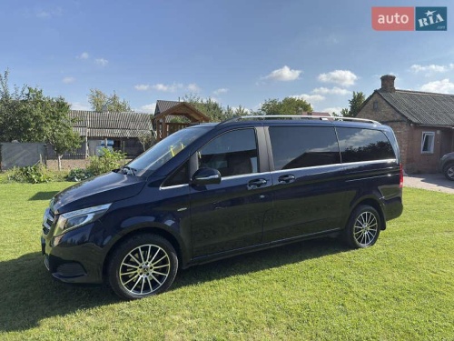 Mercedes-Benz V-Class 2016