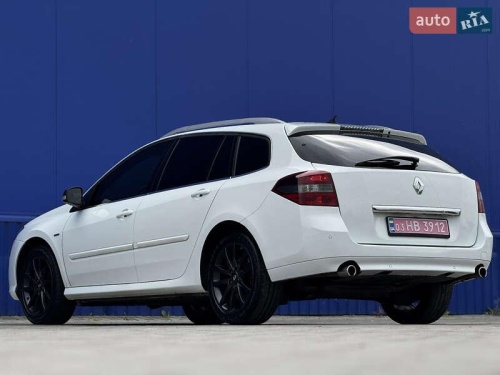 Renault Laguna 2015