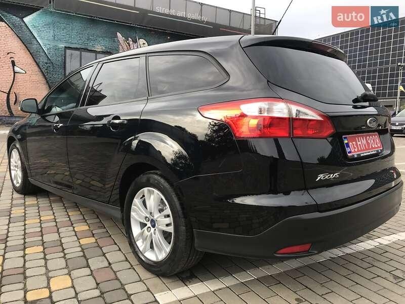 Ford Focus 2011