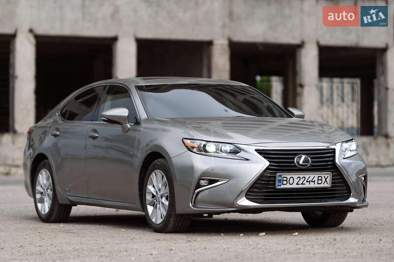 Lexus ES 2015