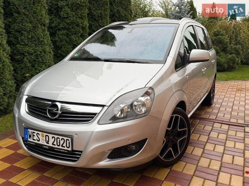 Opel Zafira 2011