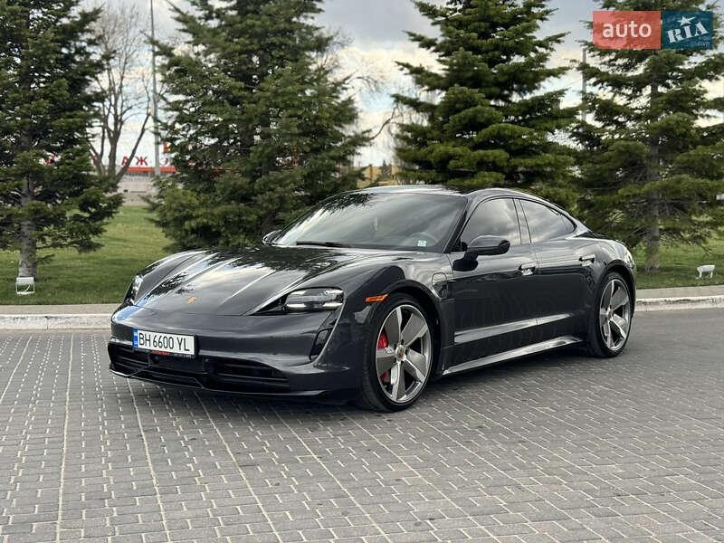 Porsche Taycan 2020