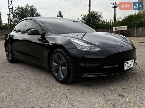 Tesla Model 3 2019