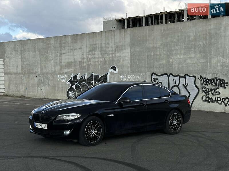 BMW 5 Series 2011