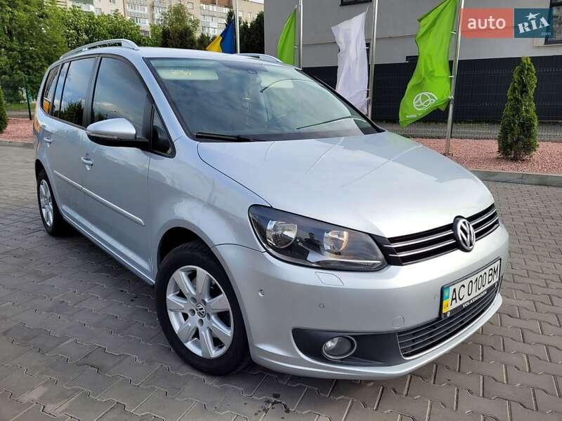 Volkswagen Touran 2015