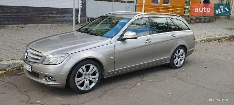 Mercedes-Benz C-Class 2008