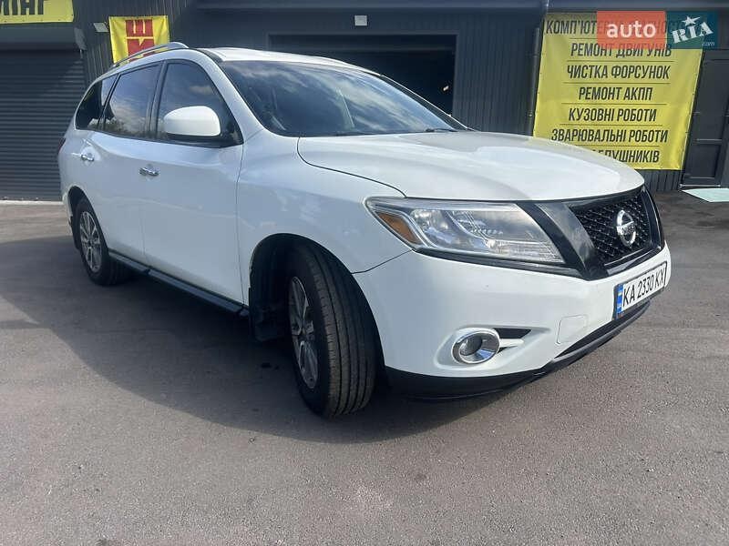 Nissan Pathfinder 2016