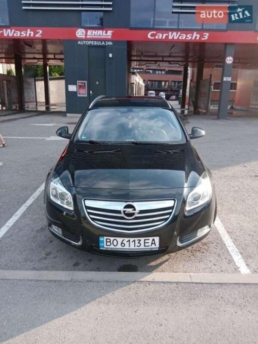 Opel Insignia 2011
