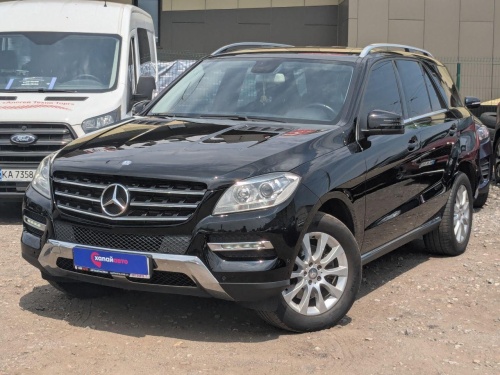Mercedes-Benz M-Class 2013