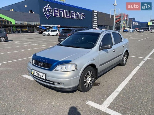 Opel Astra 2008