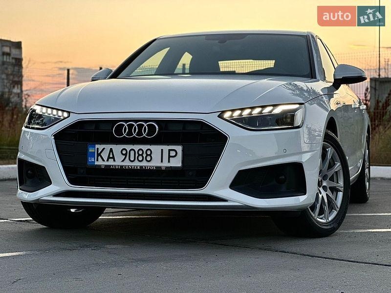 Audi A4 2022