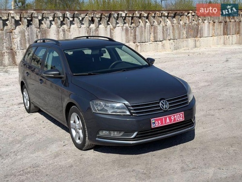 Volkswagen Passat 2011