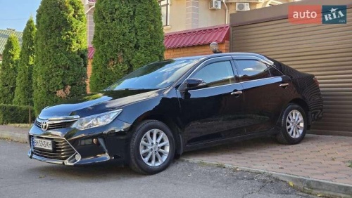 Toyota Camry 2014