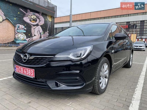 Opel Astra 2021