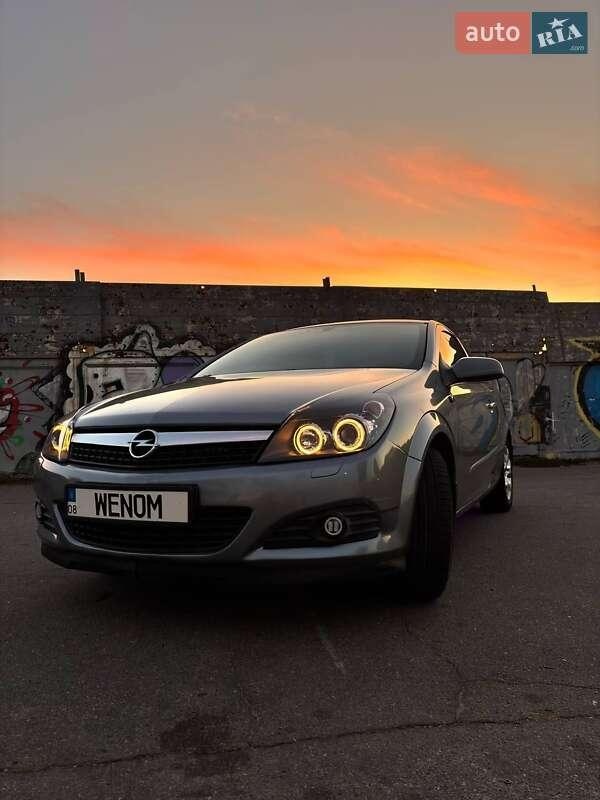 Opel Astra GTC 2007