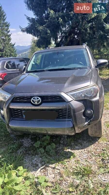 Toyota 4Runner 2019