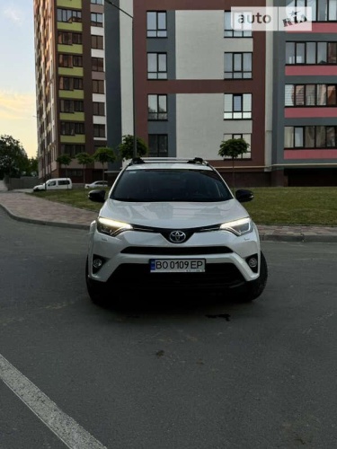 Toyota RAV4 2018